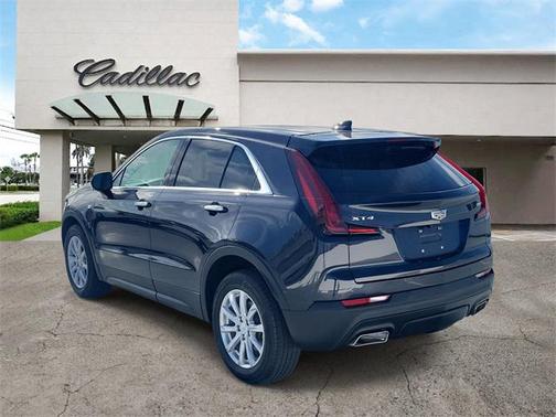 2023 Cadillac XT4 Luxury