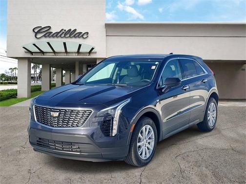 2023 Cadillac XT4 Luxury