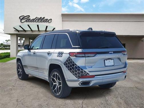 2022 Jeep Grand Cherokee 4xe Summit Reserve