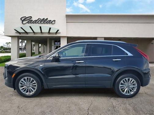2025 Cadillac XT4 Premium Luxury