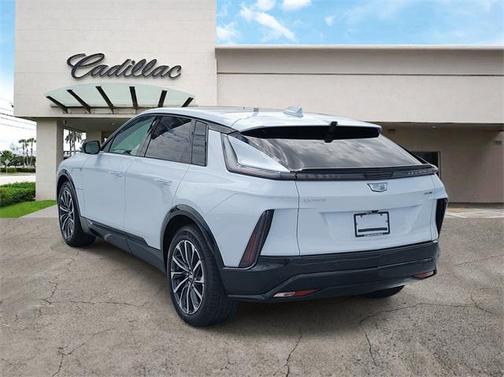 2026 Cadillac LYRIQ Sport