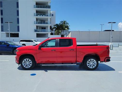 2020 Chevrolet Silverado 1500 Custom