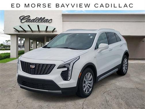 2022 Cadillac XT4 Premium Luxury