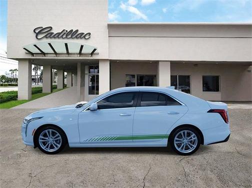 2023 Cadillac CT4 Luxury