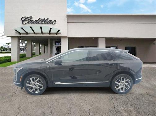 2025 Cadillac OPTIQ Luxury