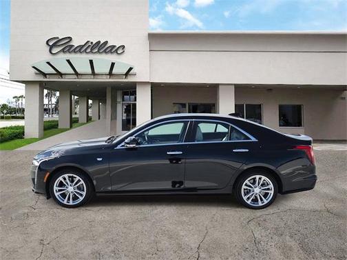 2024 Cadillac CT4 Luxury