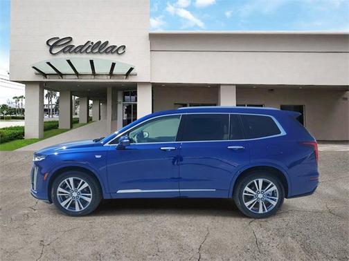 2025 Cadillac XT6 Premium Luxury FWD