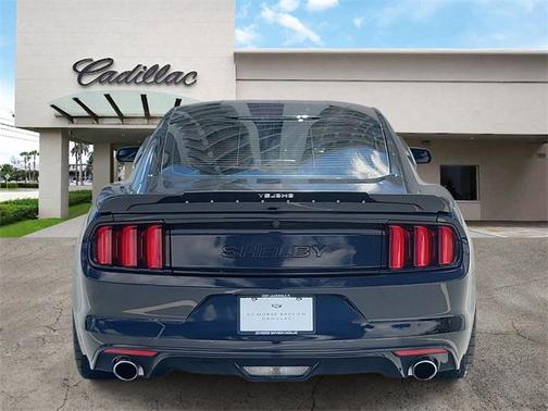 2017 Ford Mustang GT