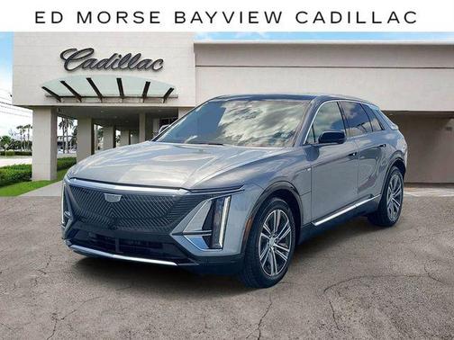 Argent Silver Metallic 2025 Cadillac LYRIQ Luxury