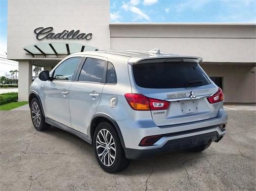 2019 Mitsubishi Outlander Sport SE