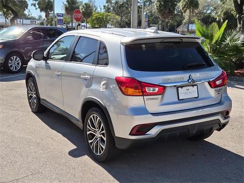 2019 Mitsubishi Outlander Sport SE
