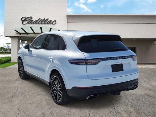 2022 Porsche Cayenne Platinum Edition