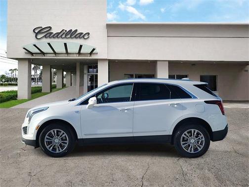 2022 Cadillac XT5 Premium Luxury
