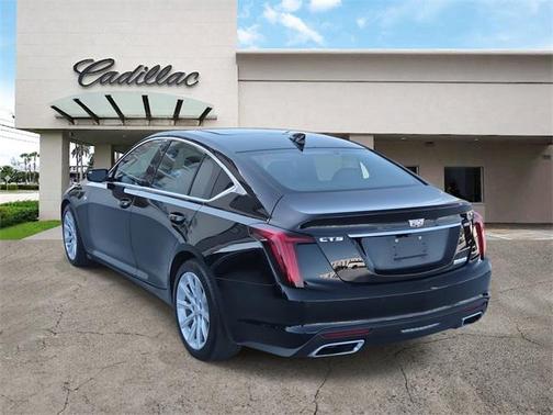 2023 Cadillac CT5 Luxury