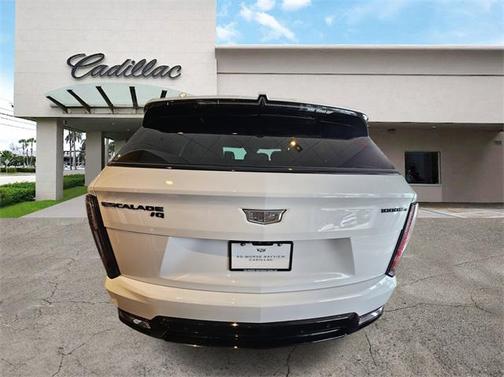 2025 Cadillac Escalade IQ Sport 1