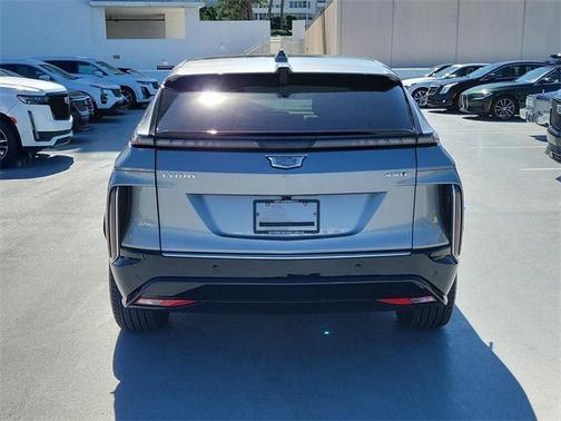 2025 Cadillac LYRIQ Luxury