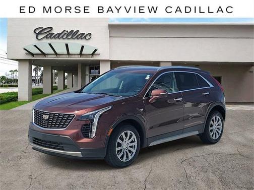 2022 Cadillac XT4 Premium Luxury