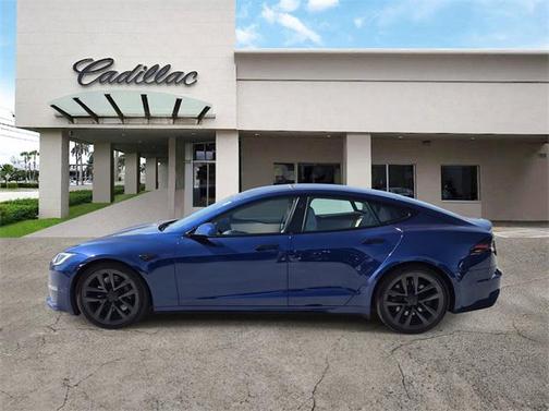 2022 Tesla Model S Base