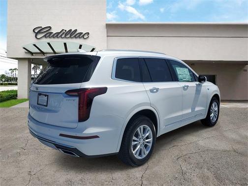 2025 Cadillac XT6 Luxury FWD
