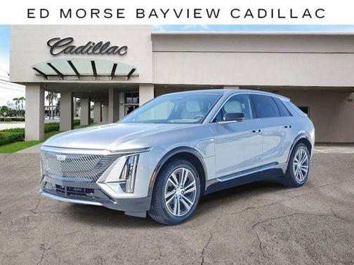 Argent Silver Metallic 2026 Cadillac LYRIQ Luxury