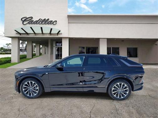 2025 Cadillac LYRIQ Sport