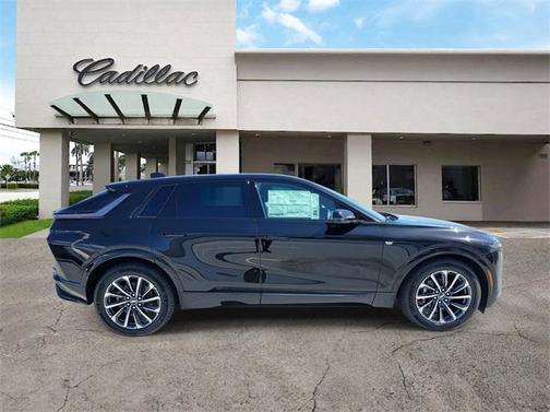 2025 Cadillac LYRIQ Sport