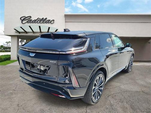 2025 Cadillac LYRIQ Sport