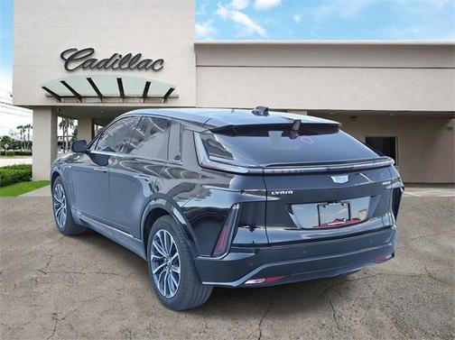 2024 Cadillac LYRIQ Sport