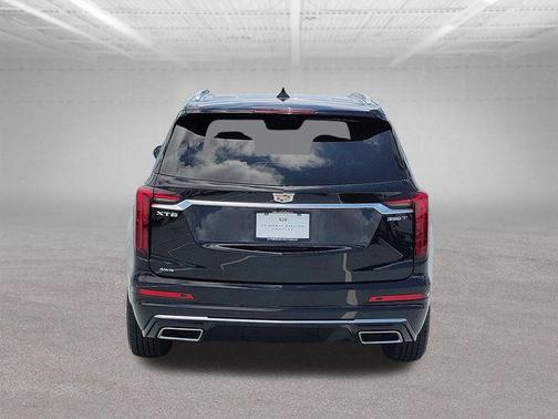 Stellar Black Metallic 2025 Cadillac XT6 Luxury AWD