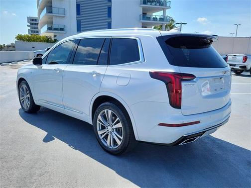 2024 Cadillac XT6 Premium Luxury FWD