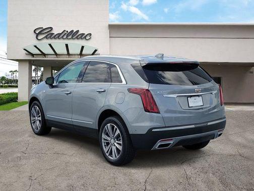 Argent Silver Metallic 2026 Cadillac XT5 Premium Luxury
