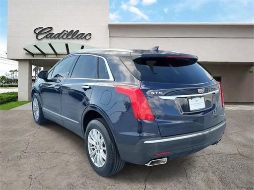 2017 Cadillac XT5 Base