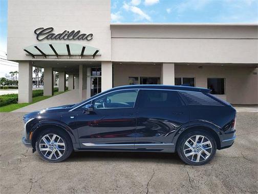 2026 Cadillac OPTIQ Luxury