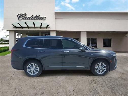 2023 Cadillac XT6 Luxury FWD