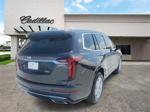 2023 Cadillac XT6 Luxury FWD