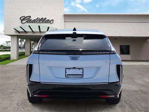 2026 Cadillac LYRIQ Premium Luxury