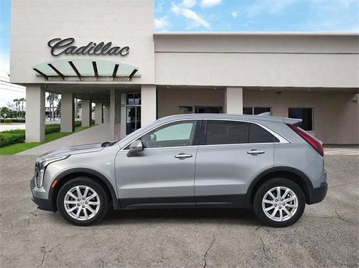 2023 Cadillac XT4 Luxury