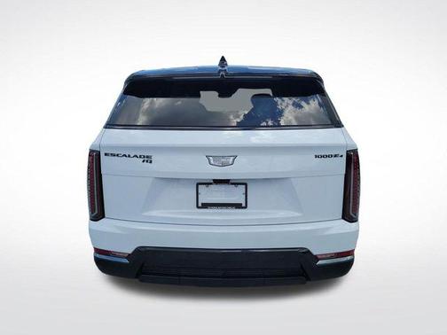 Vibrant White Tricoat 2026 Cadillac Escalade IQ Sport