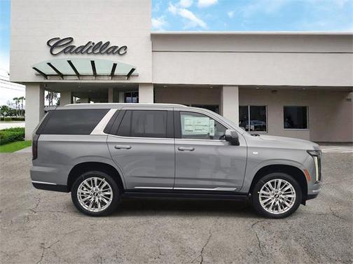 2026 Cadillac Escalade Luxury