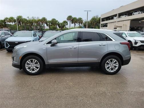 2025 Cadillac XT5 Luxury