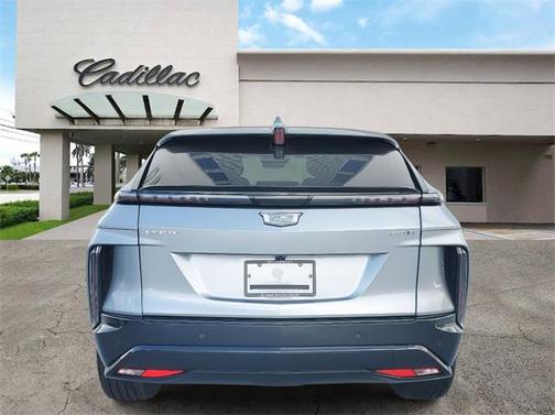 2025 Cadillac LYRIQ Sport
