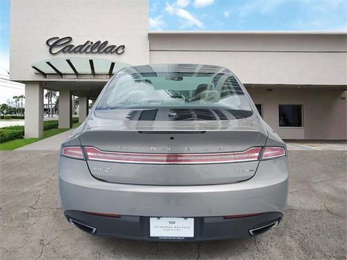 2016 Lincoln MKZ Base