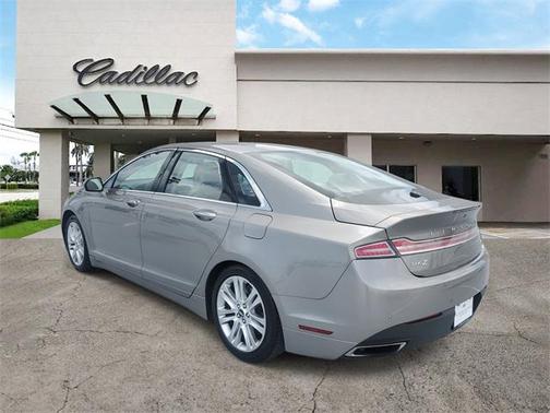 2016 Lincoln MKZ Base