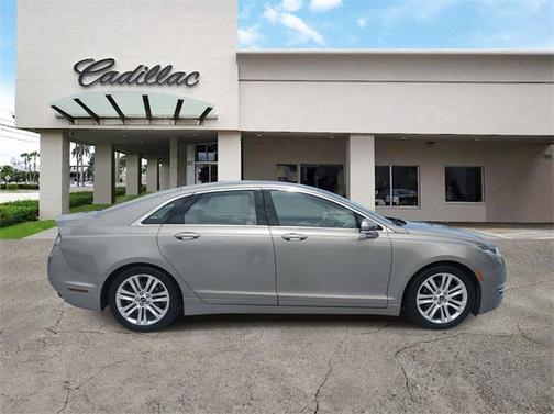 2016 Lincoln MKZ Base