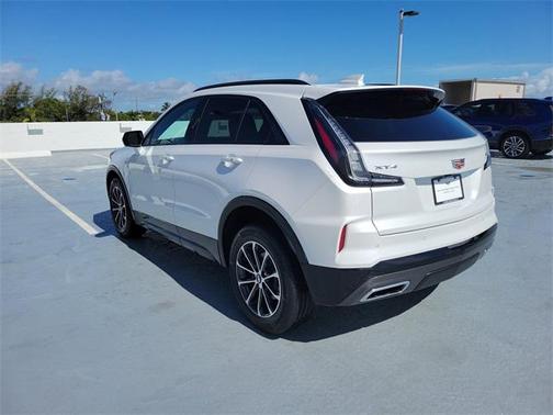 2025 Cadillac XT4 Sport
