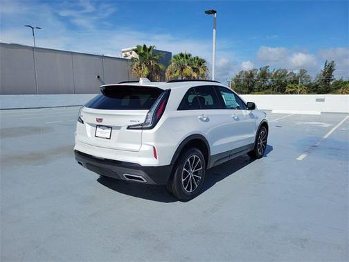 2025 Cadillac XT4 Sport
