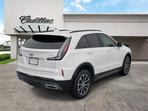 2025 Cadillac XT4 Sport
