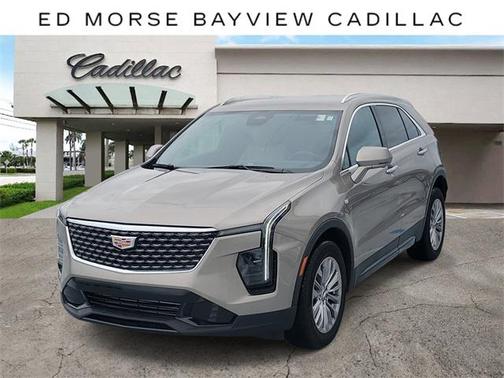 2025 Cadillac XT4 Premium Luxury