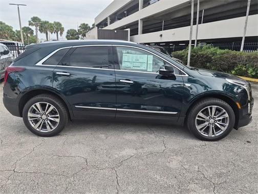 2025 Cadillac XT5 Premium Luxury
