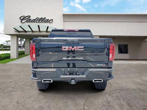 Onyx Black 2024 GMC Sierra 1500 AT4